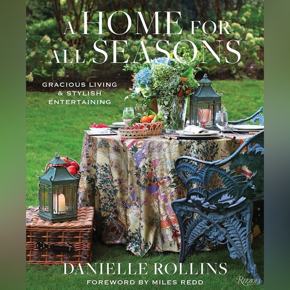 A Home for All Seasons: Gracious Living and Stylish Entertaining Book - Picture 1 of 3